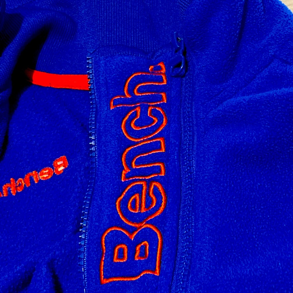 SALE ‼️ Bench sweater . Color Blue . Excellent Condition‼️ Size: 11/12y